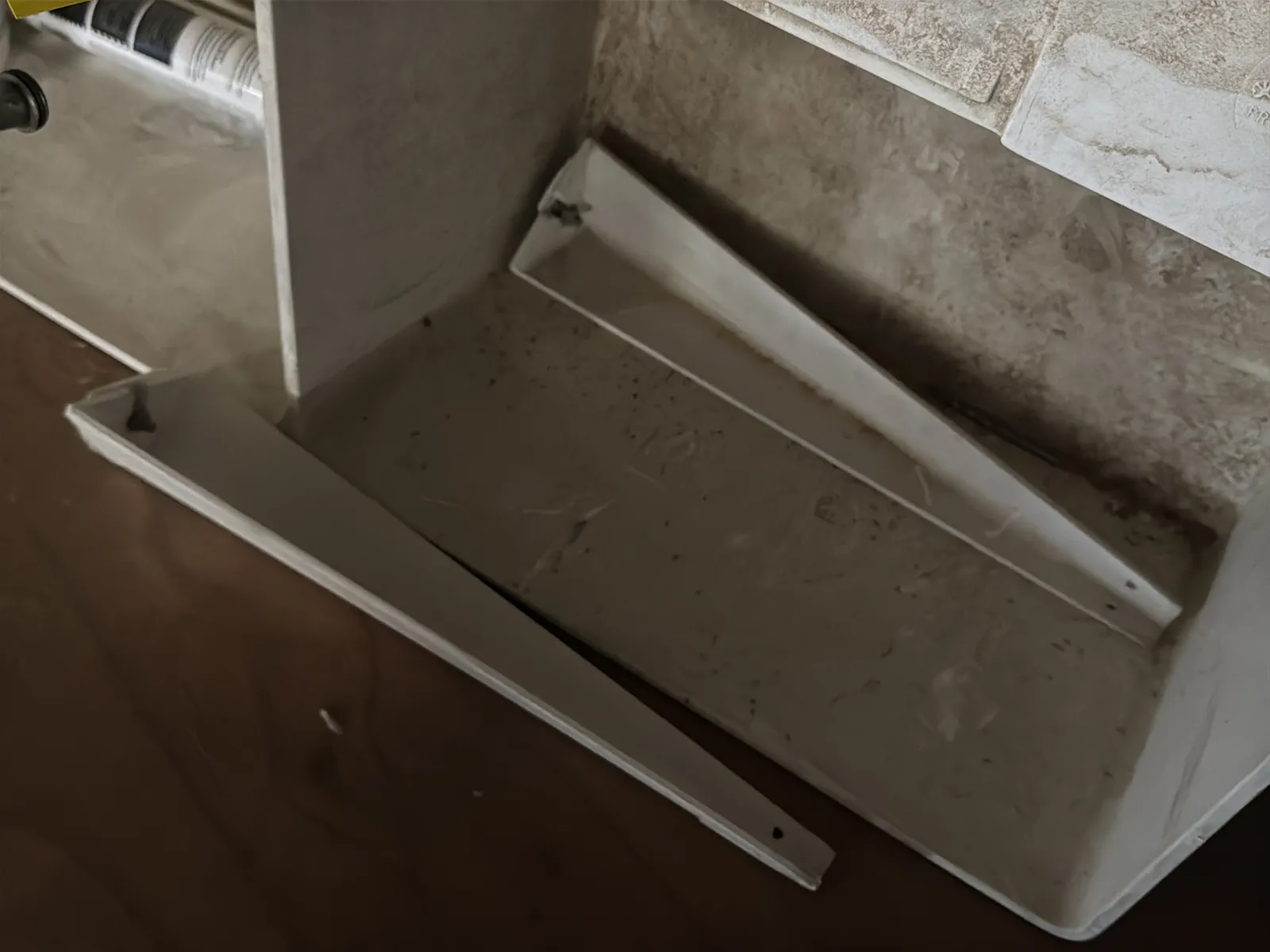 (2) Basin Floor Mount Utility Sink And Faucet, photo 2 of 7