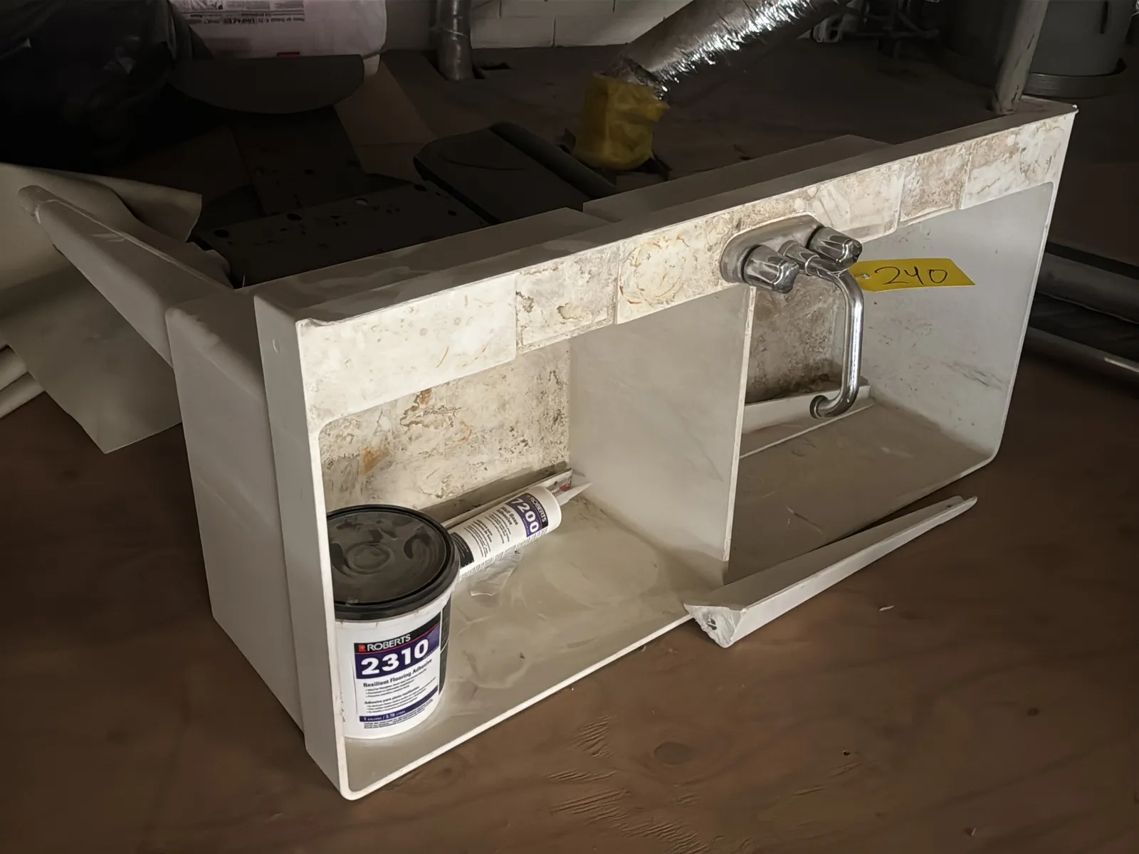 2-basin-floor-mount-utility-sink-and-faucet-53b69e