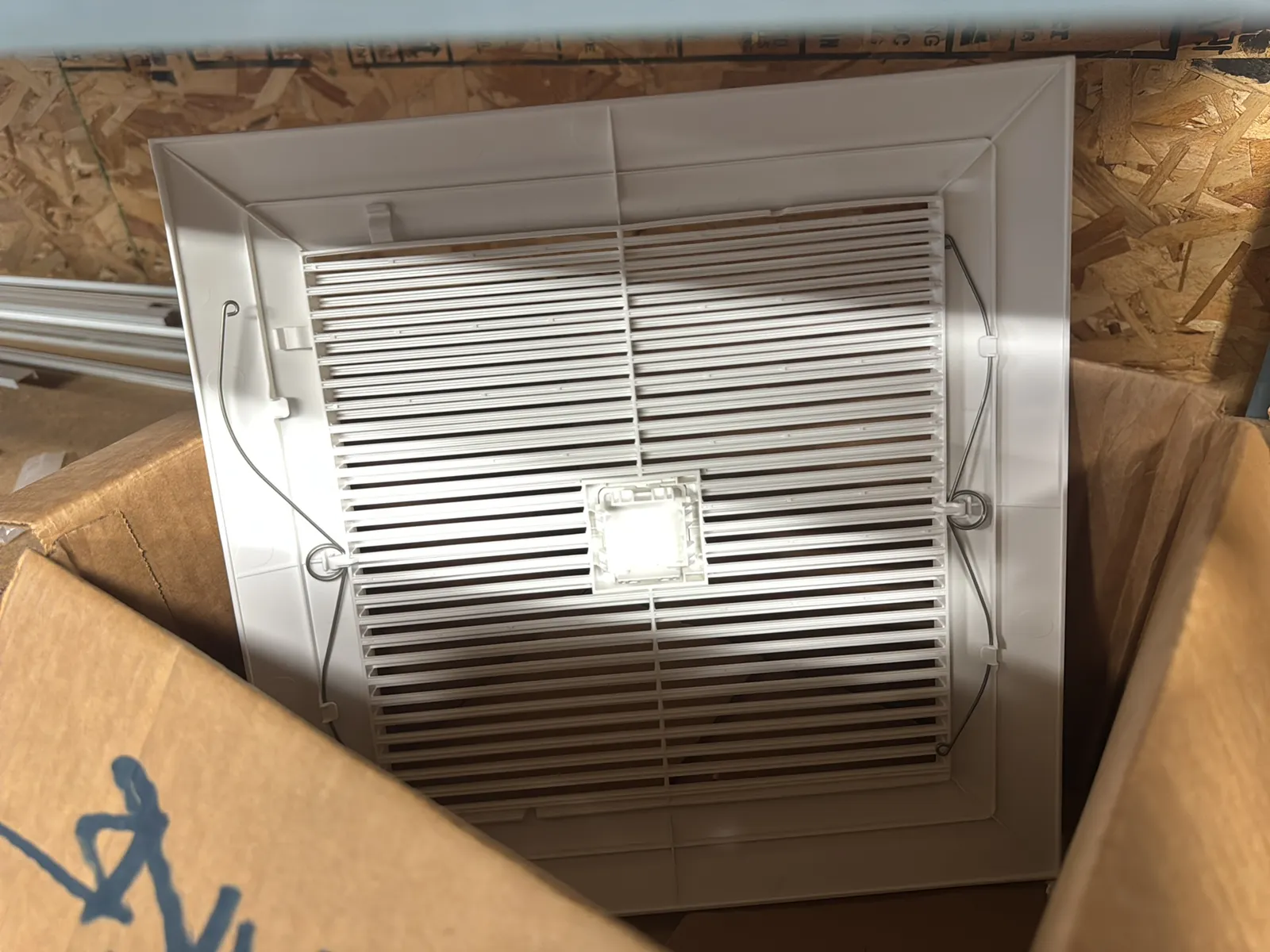 Contents Of Top (2) Shelves: Lutron 92” Horizontal Blinds, Assorted Trim And More, photo 4 of 6