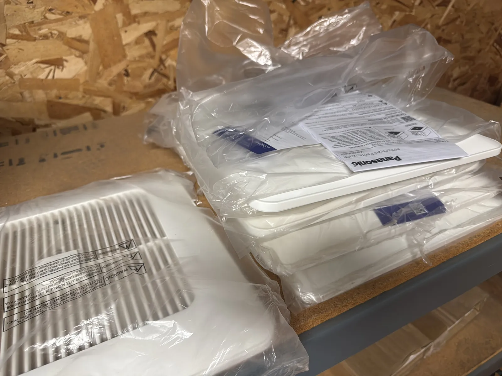 Contents Of Top Shelf: Ventilation Fan Trim, photo 6 of 7