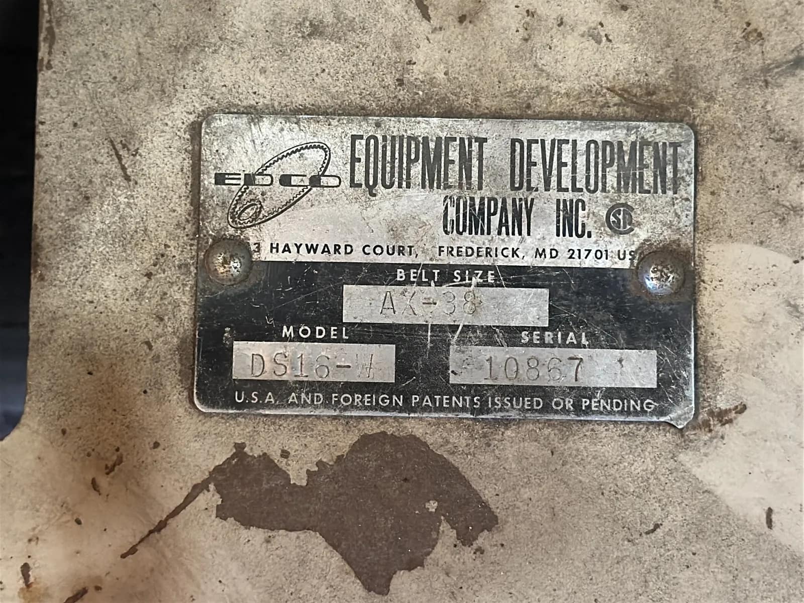 EDCO Model DS16-W Gas-Powered Walk Behind Concrete Saw, photo 12 of 14