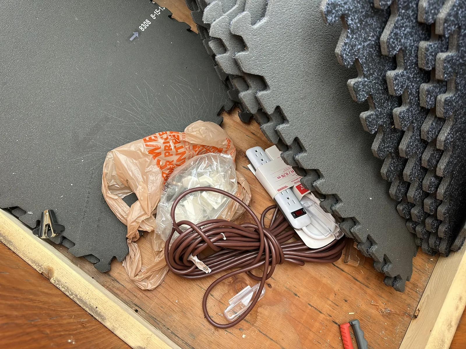 Crate and Contents: Foam Floor Pads, photo 5 of 5
