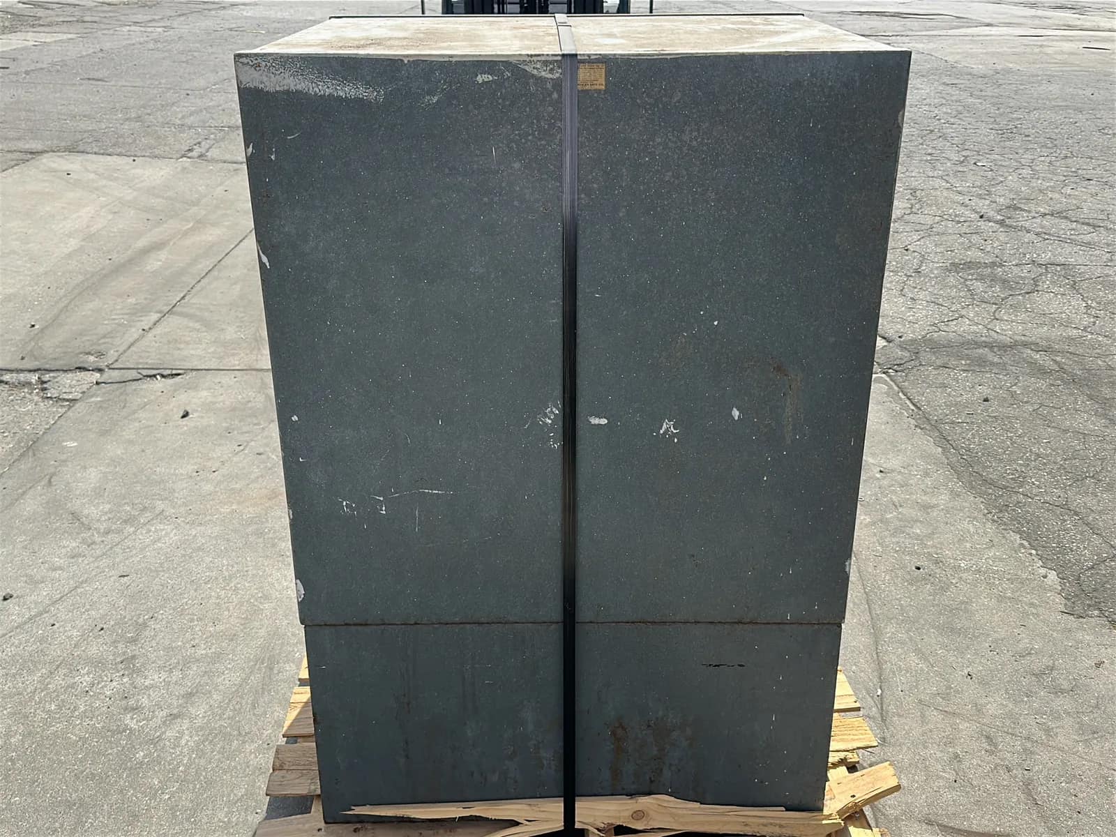 Mosler Safe Co. Commercial Door Safe, photo 5 of 7