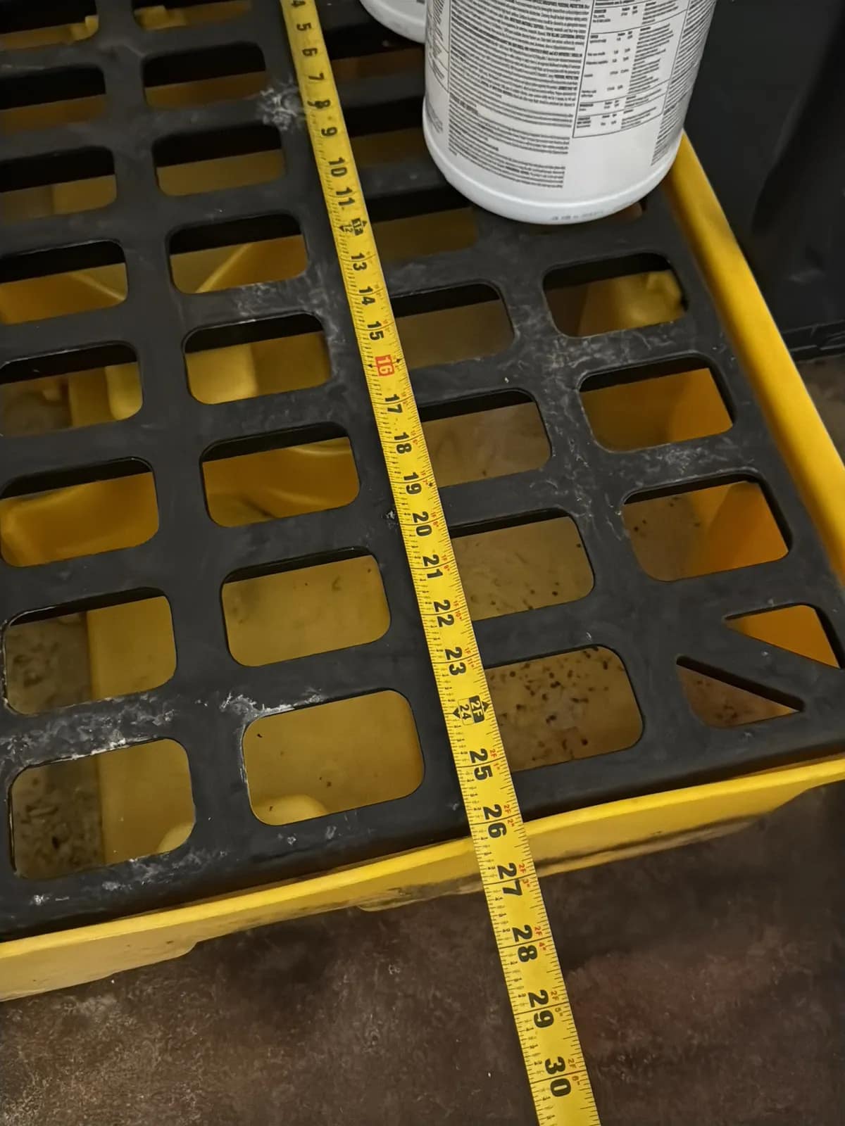 Chemical Station With Spill Containment Platform and (2) Shelving Units, photo 4 of 10