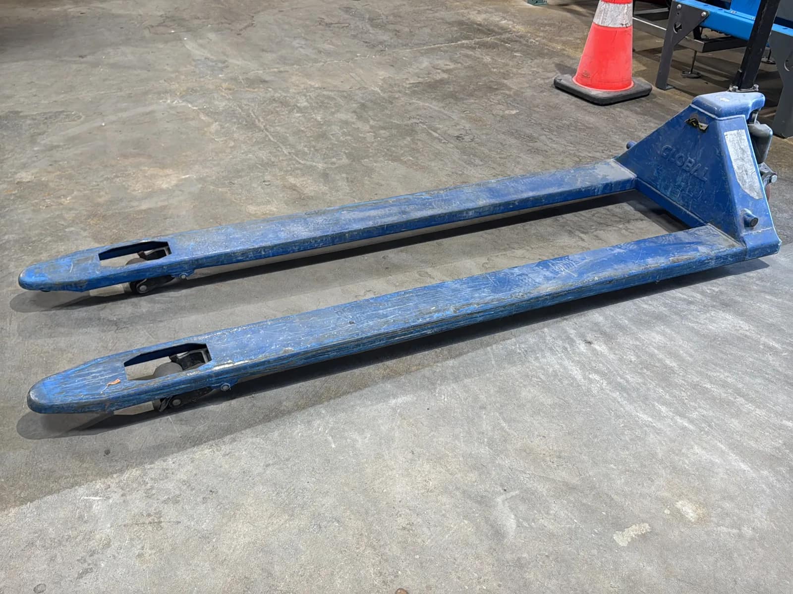 Global Industrial 4,400lb Pallet Jack With 78” Forks, photo 7 of 7