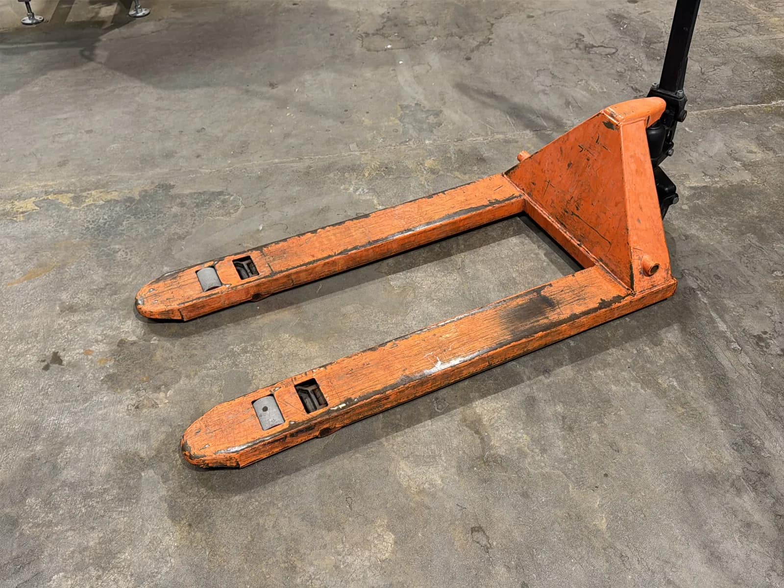 5,500lbs Pallet Jack With 48” Forks, photo 2 of 7