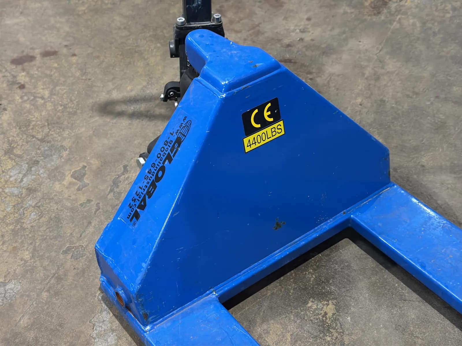 Global Industrial 4,400lb Pallet Jack With 48” Forks (Low Profile), photo 3 of 6