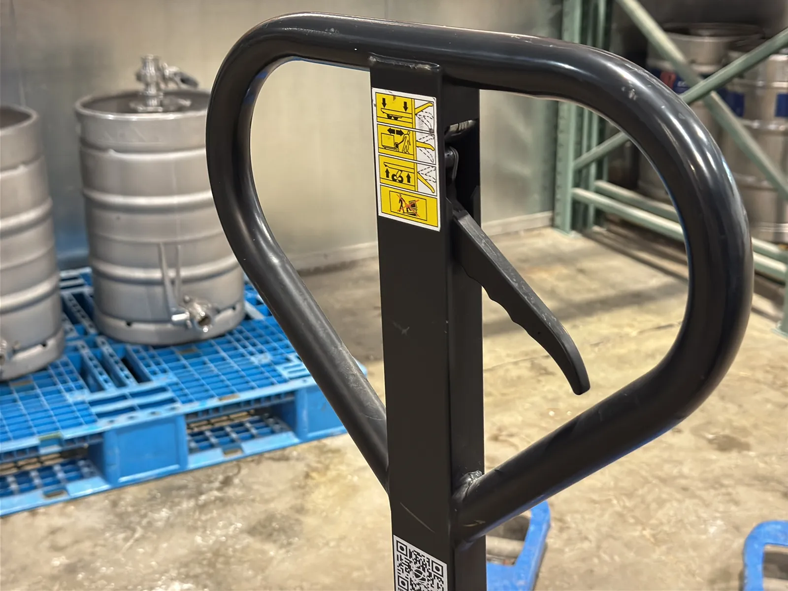 Global Industrial 4,400lb Pallet Jack With 48” Forks (Low Profile), photo 5 of 6