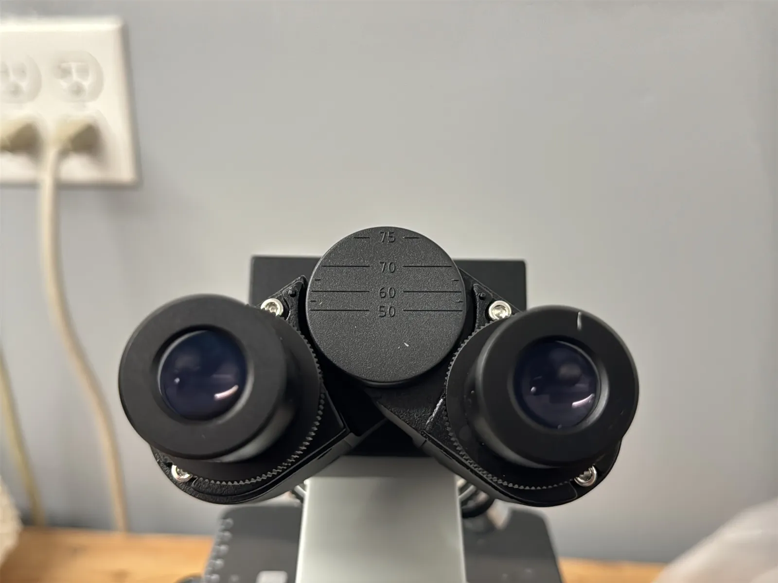 AmScope Microscope, photo 12 of 14