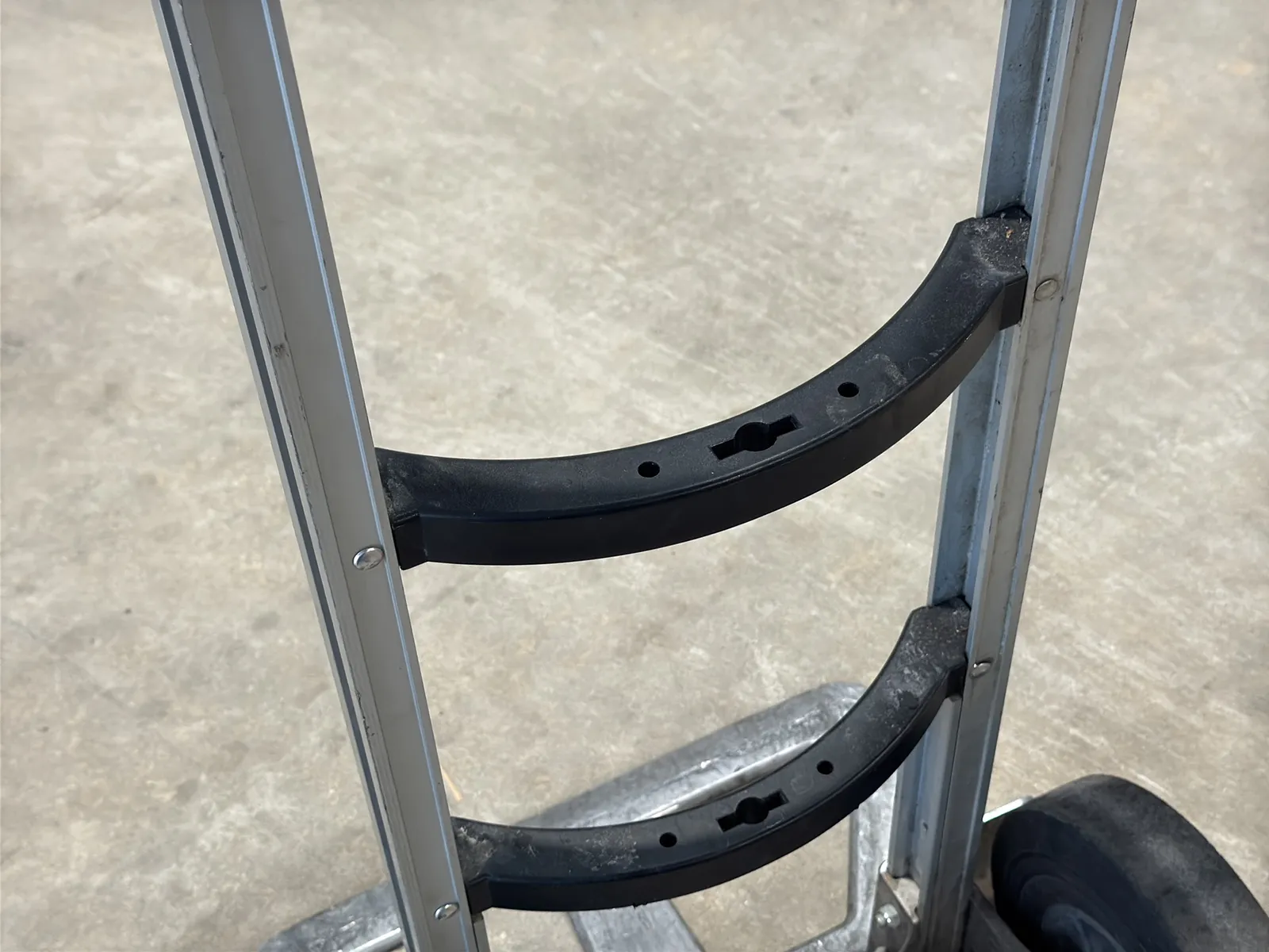 Uline Aluminum Barrel Hand Truck, photo 6 of 7