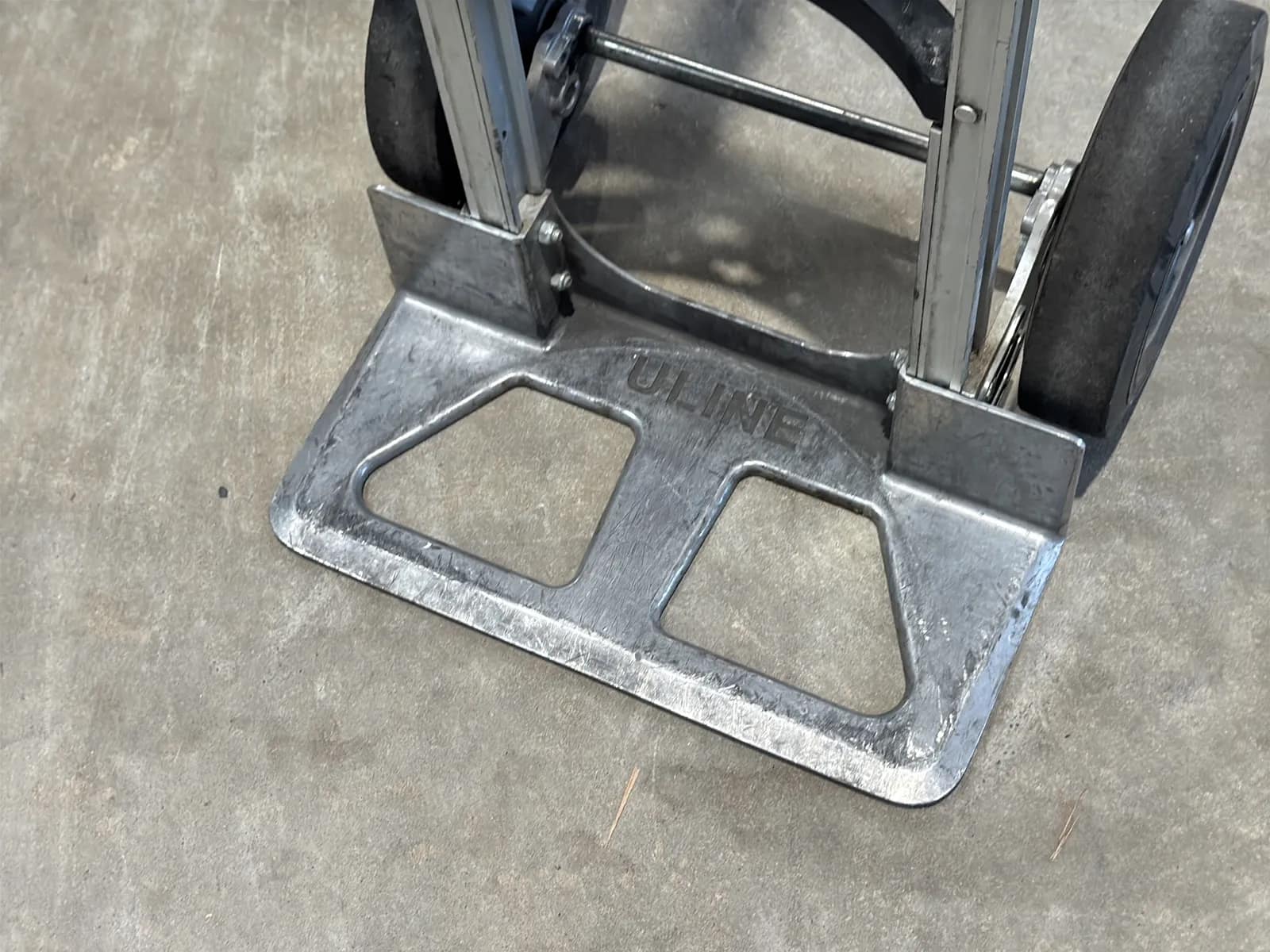 Uline Aluminum Barrel Hand Truck, photo 4 of 7
