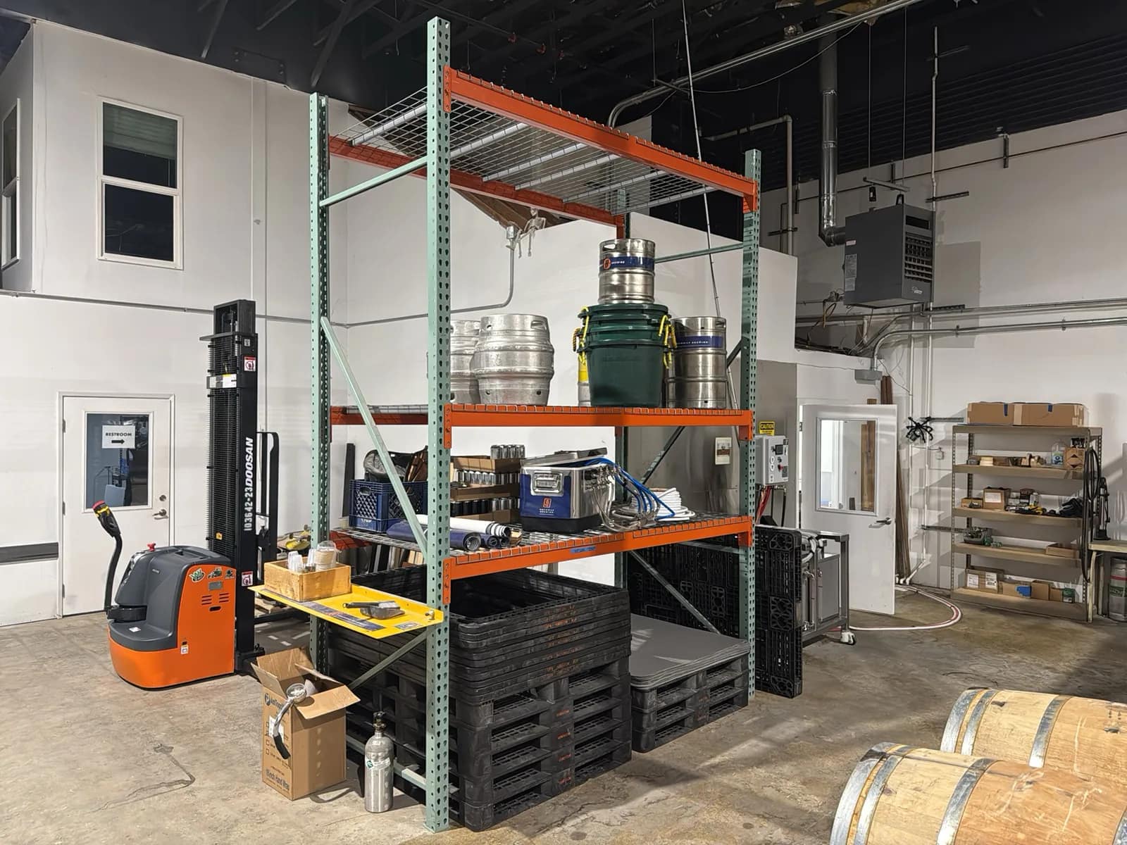 (1) Section Of Pallet Racking (Contents Not Included), photo 1 of 8