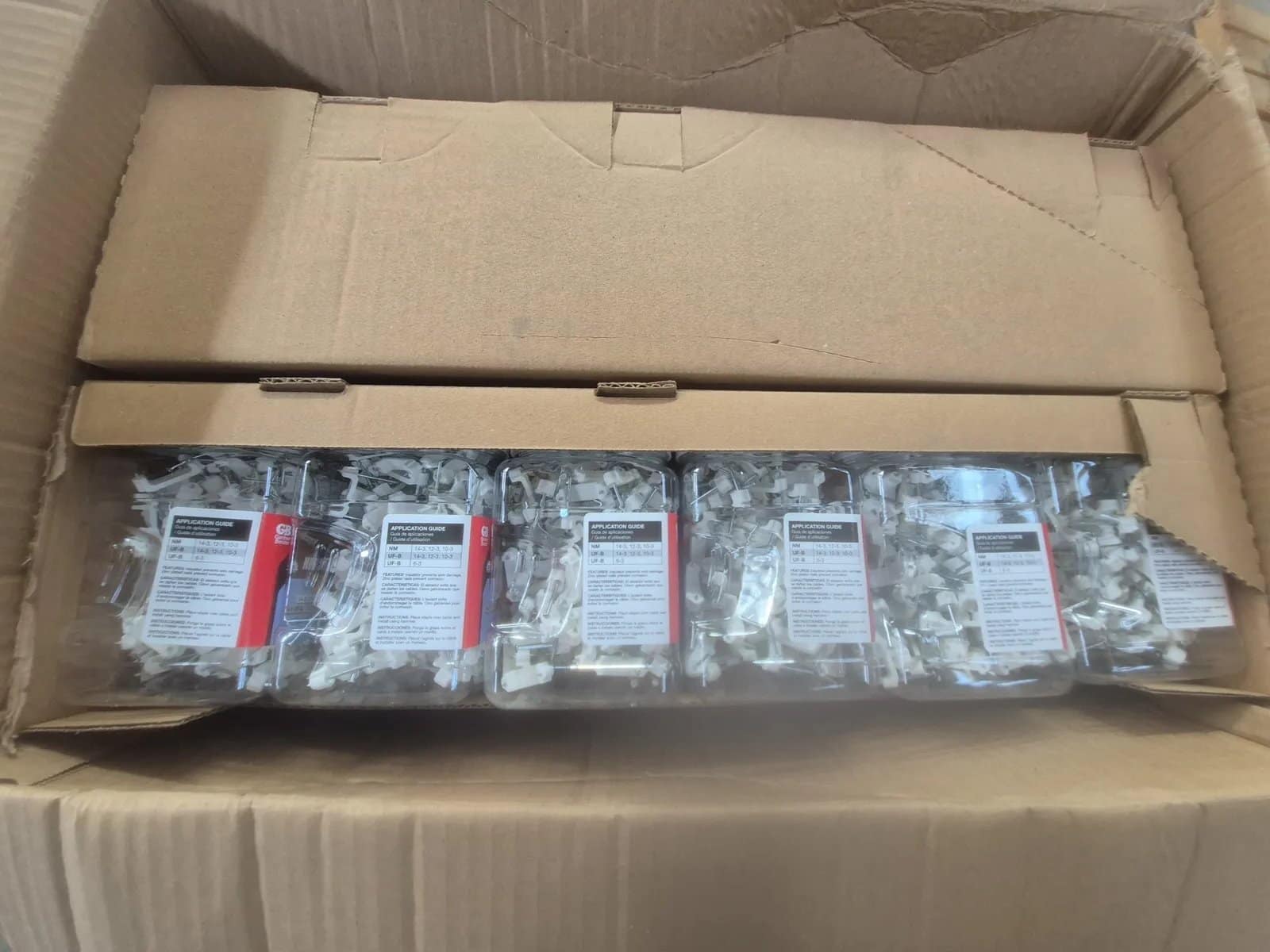 6-boxes-of-34-nm-cable-staples-1136-1790098686123-mucyje7f