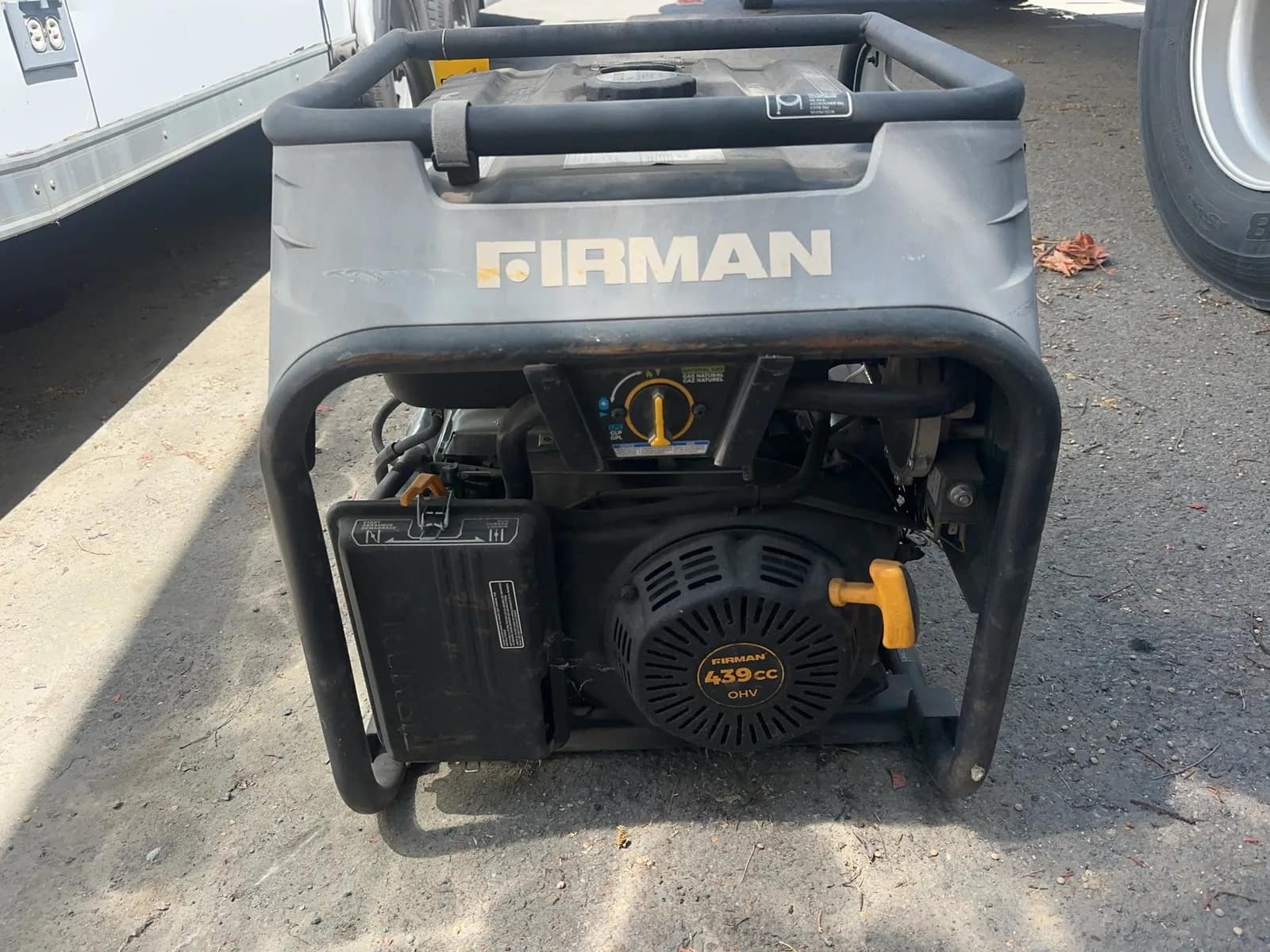 Firman T07573 Tri Fuel Generator, photo 3 of 11