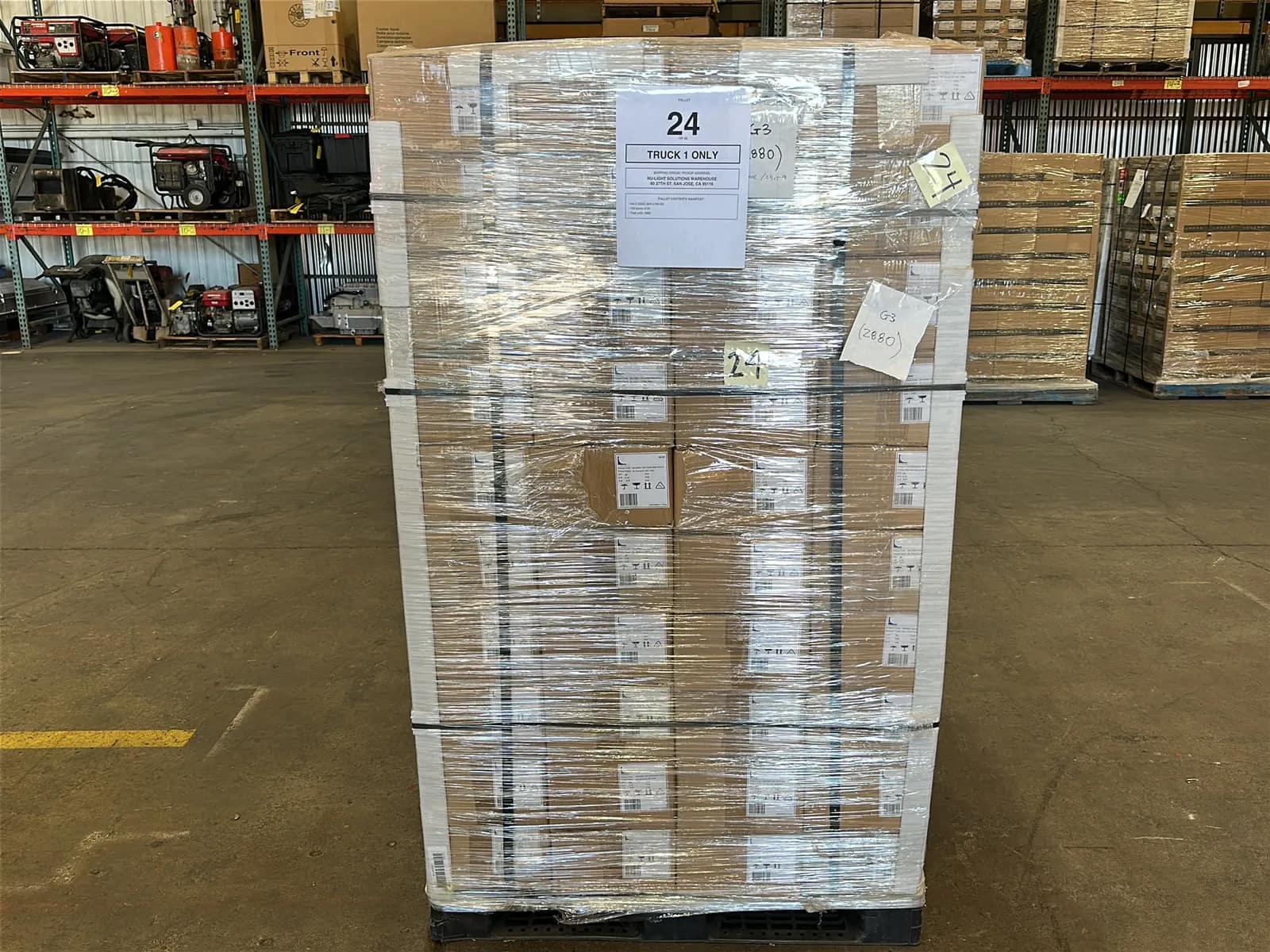 (2880) Lunera LED Vertical Helen Lamps - $103,680 Approximate Retail Value (Unused), photo 5 of 5