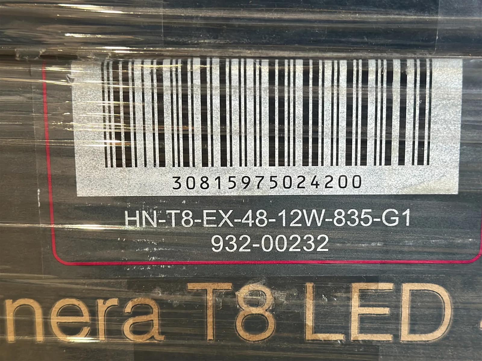 (385) Lunera 4' LED Straight Tube Light Bulbs - $5,775 Approximate Retail Value (Unused), photo 8 of 14