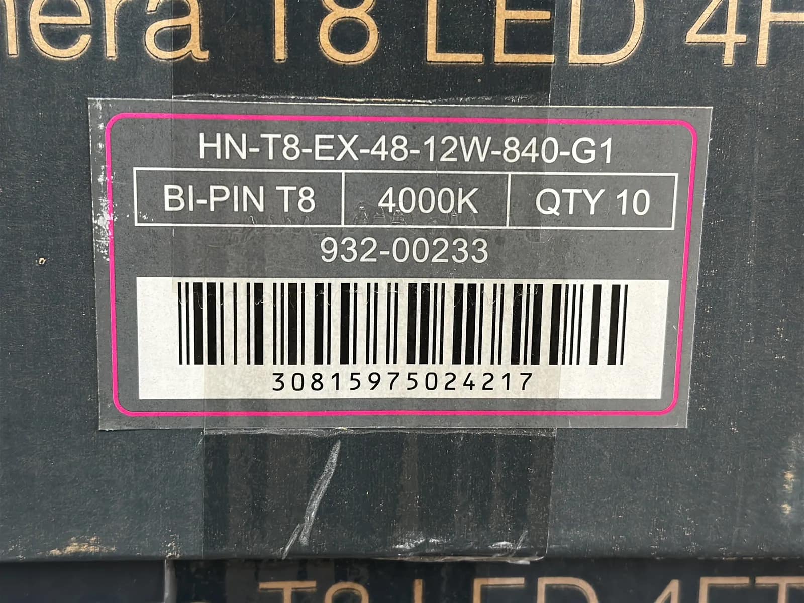 (400) Lunera 4' LED Straight Tube Light Bulbs - $6,000 Approximate Retail Value (Unused), photo 3 of 9