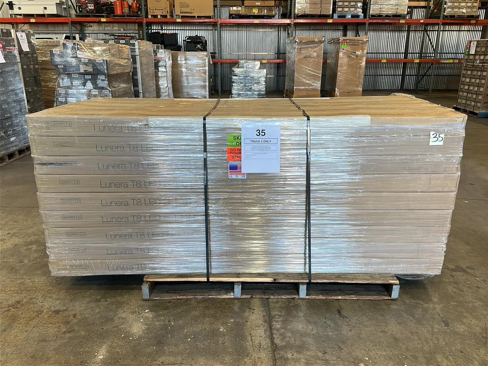 (450) Lunera 8' LED Straight Tube Light Bulbs - $23,400 Approximate Retail Value (Unused), photo 6 of 8
