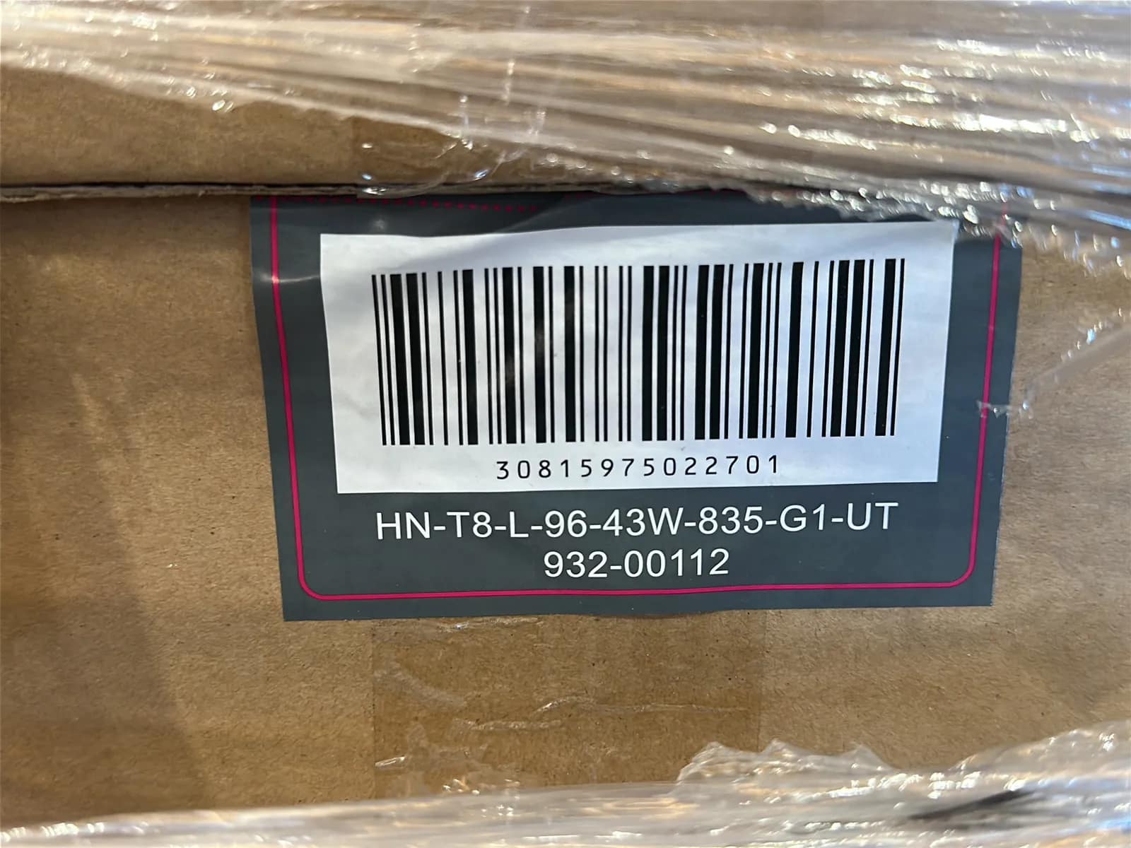 (450) Lunera 8' LED Straight Tube Light Bulbs - $23,400 Approximate Retail Value (Unused), photo 4 of 8
