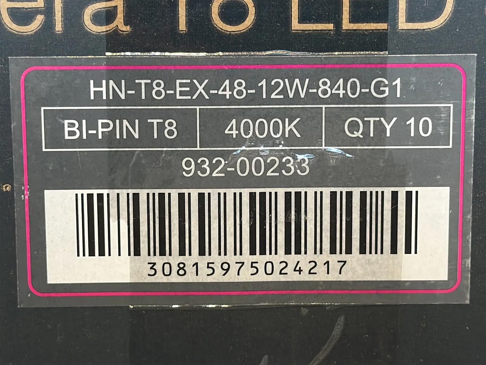 (650) Lunera 4' LED Straight Tube Light Bulbs - $9,750 Approximate Retail Value (Unused), photo 3 of 5