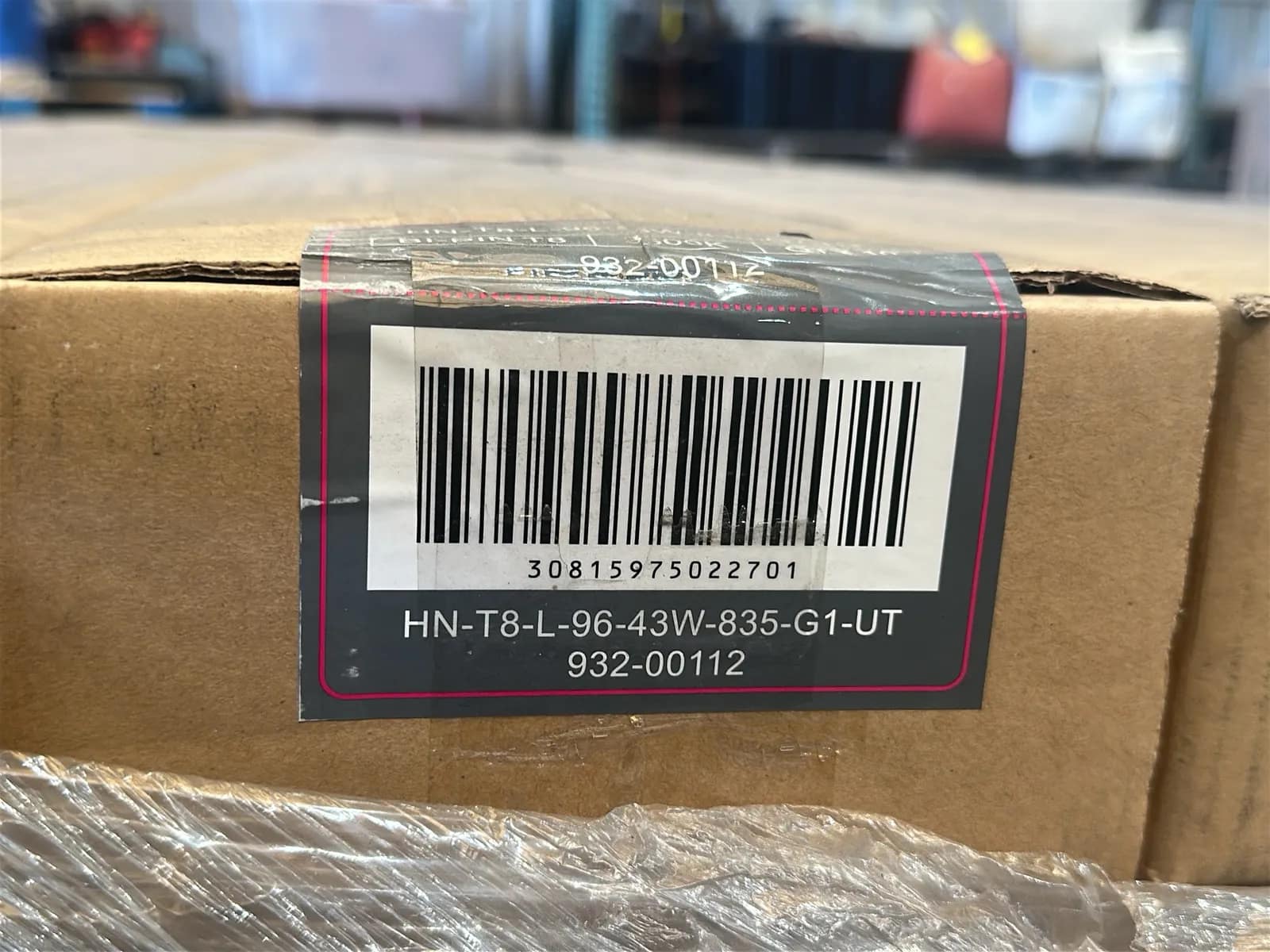 (550) Lunera 8' LED Straight Tube Light Bulbs - $28,600 Approximate Retail Value (Unused), photo 6 of 6