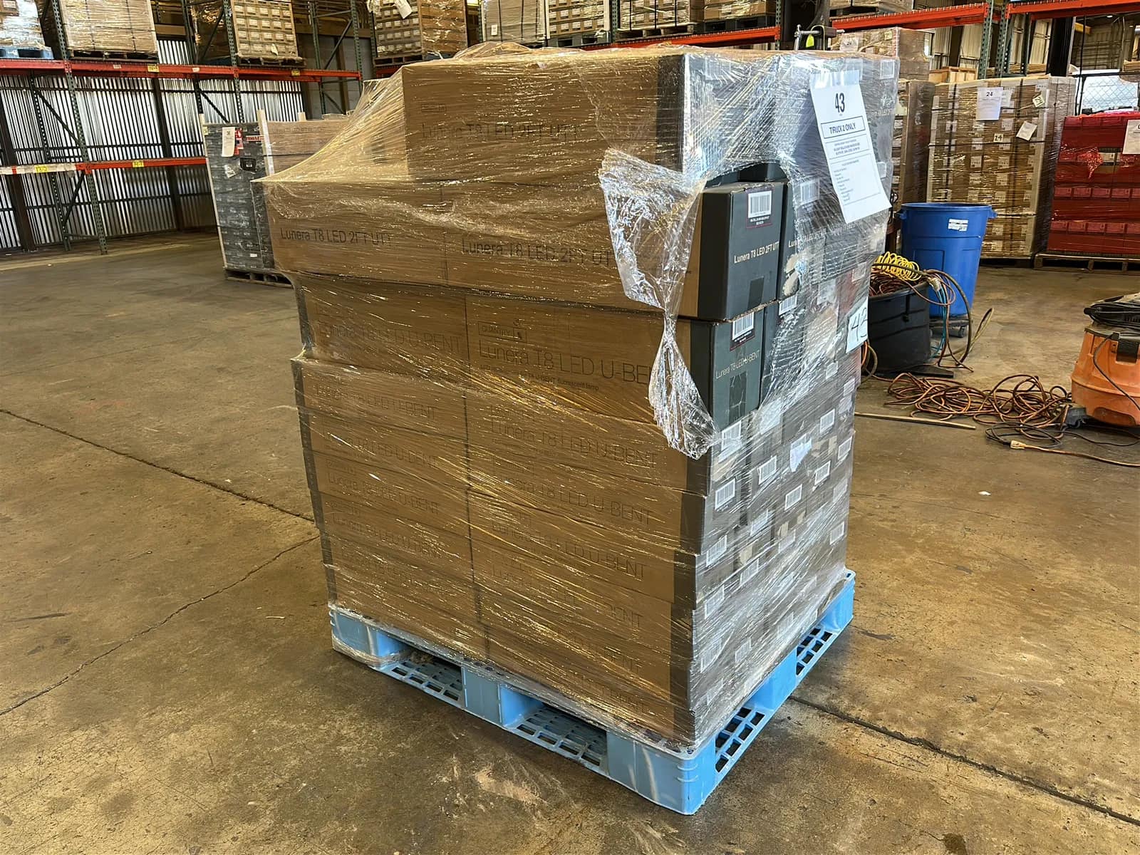 (745) Lunera LED Lights - $11,175 Approximate Retail Value (Unused), photo 1 of 9