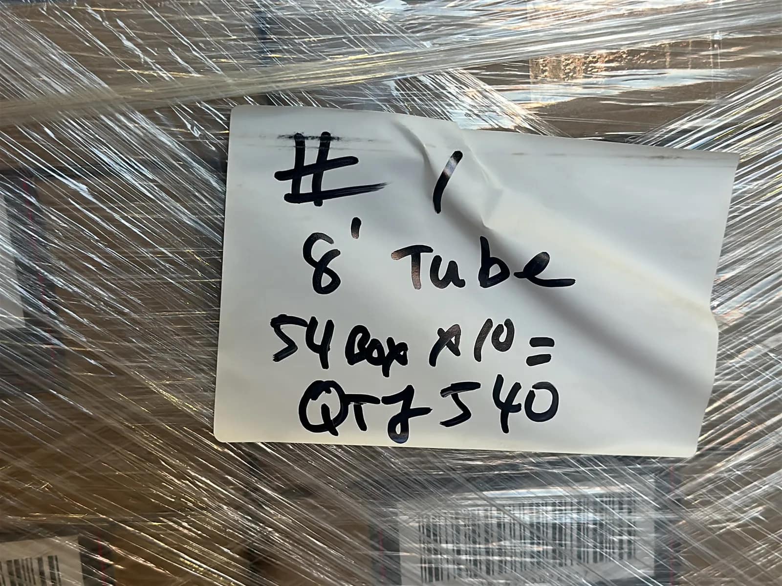 (540) Lunera 8' LED Straight Tube Light Bulbs - $28,080 Approximate Retail Value (Unused), photo 4 of 7