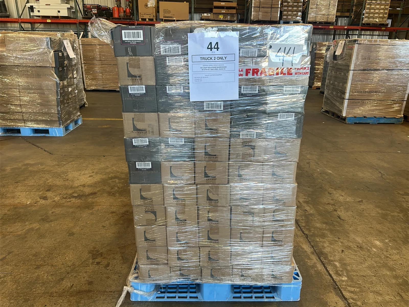 (660) Lunera LED U-Bent Lights - $11,880 Approximate Retail Value (Unused), photo 6 of 6