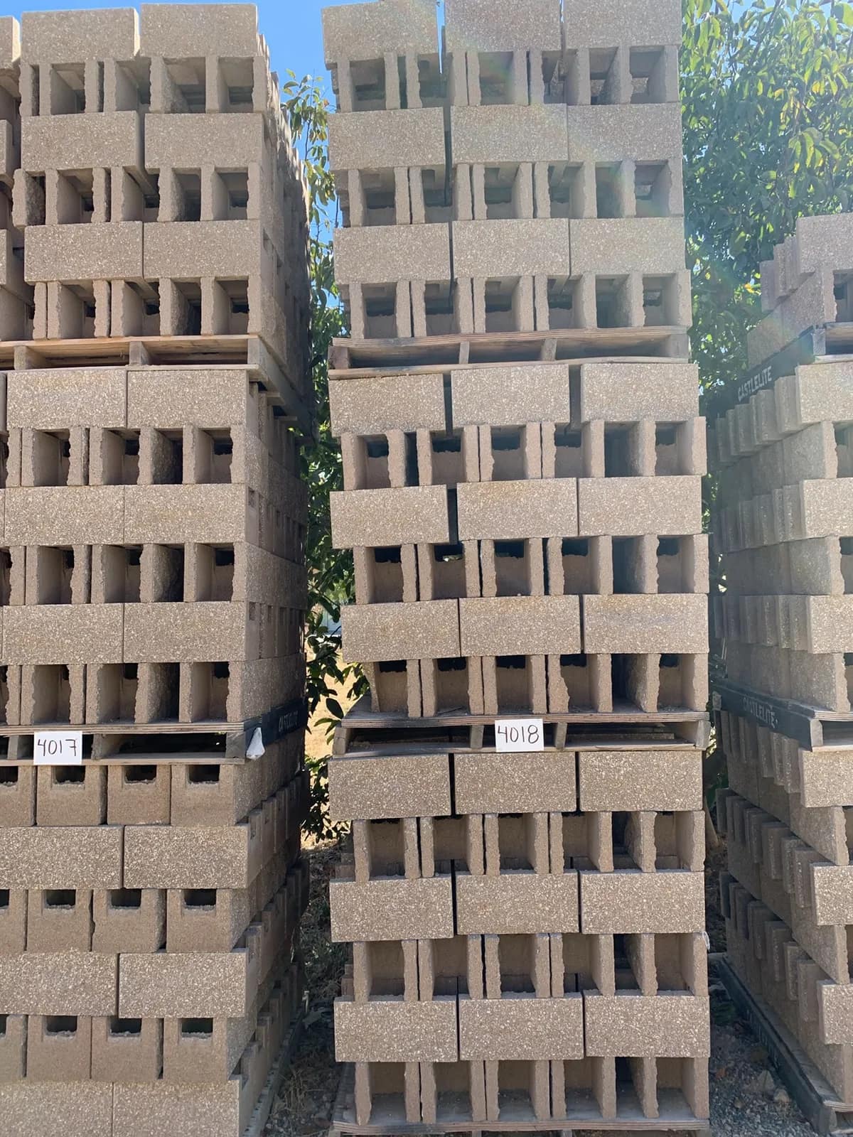 3-pallets-8x8x16-split-one-side-open-end-bond-beam-tan-f16bc6