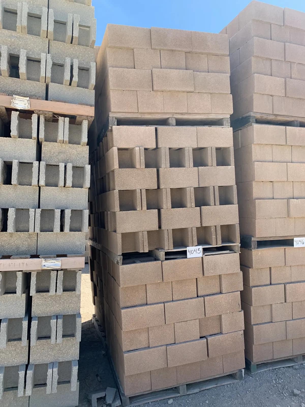 (3) Pallets 10x8x16 Open End Tan, photo 2 of 3