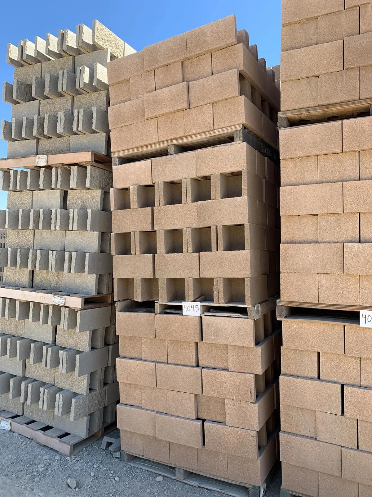 (3) Pallets 10x8x16 Open End Tan, photo 3 of 3