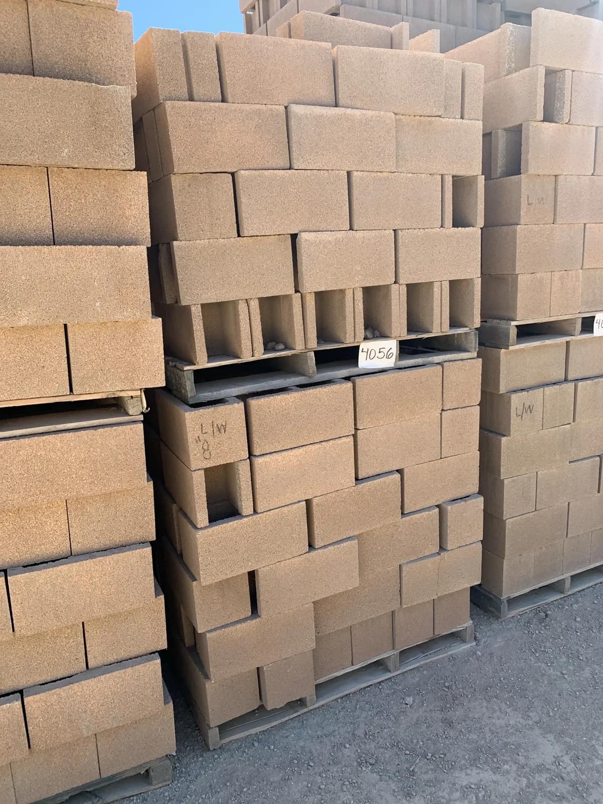 (2) Pallets 8x8x16 Open End Standard Tan, photo 2 of 3