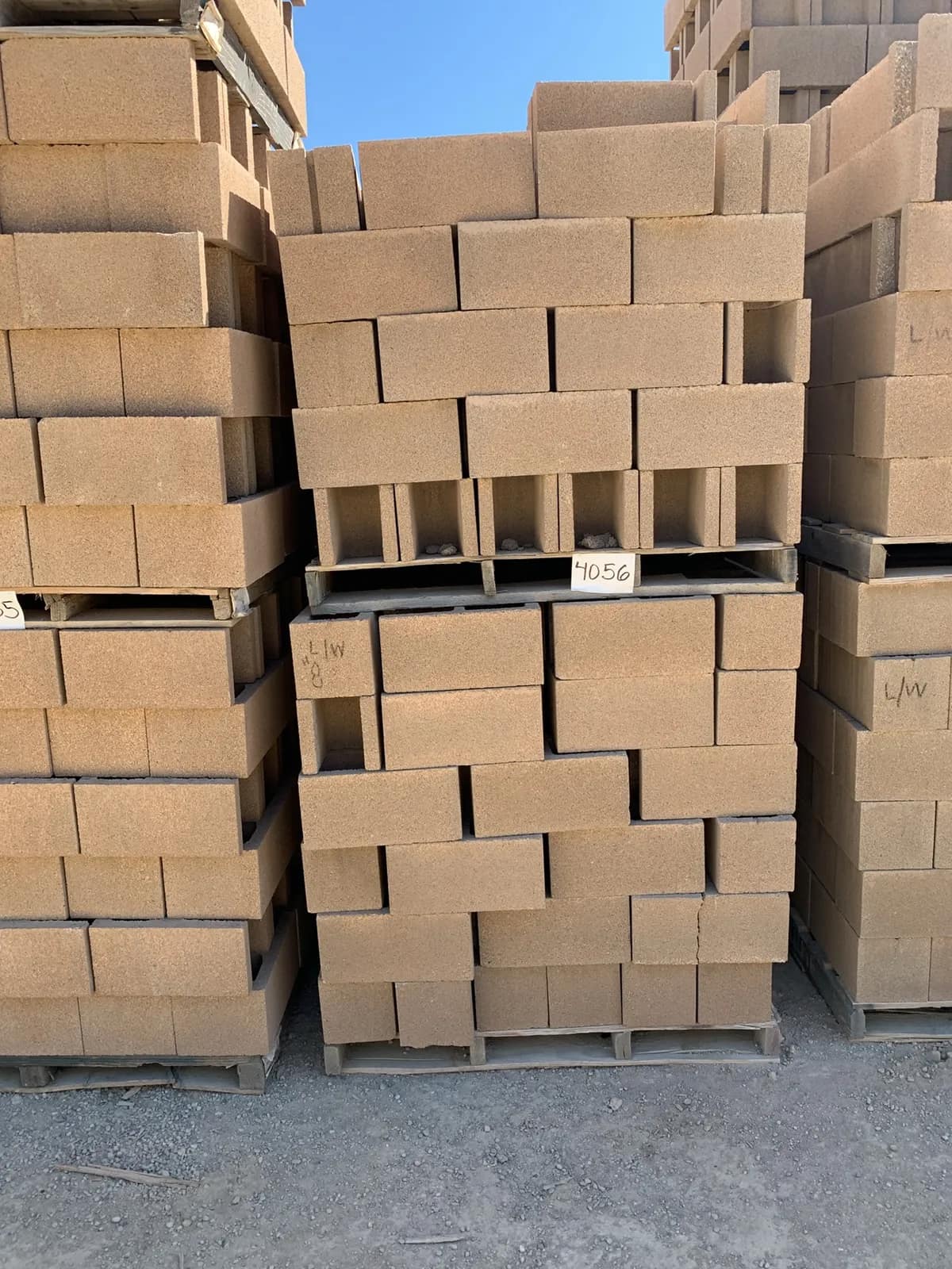 2-pallets-8x8x16-open-end-standard-tan-75ca30