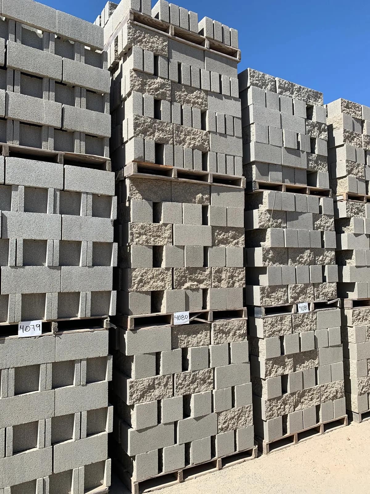 (3) Pallets 8x8x16 Split One Side Standard Gray, photo 2 of 3