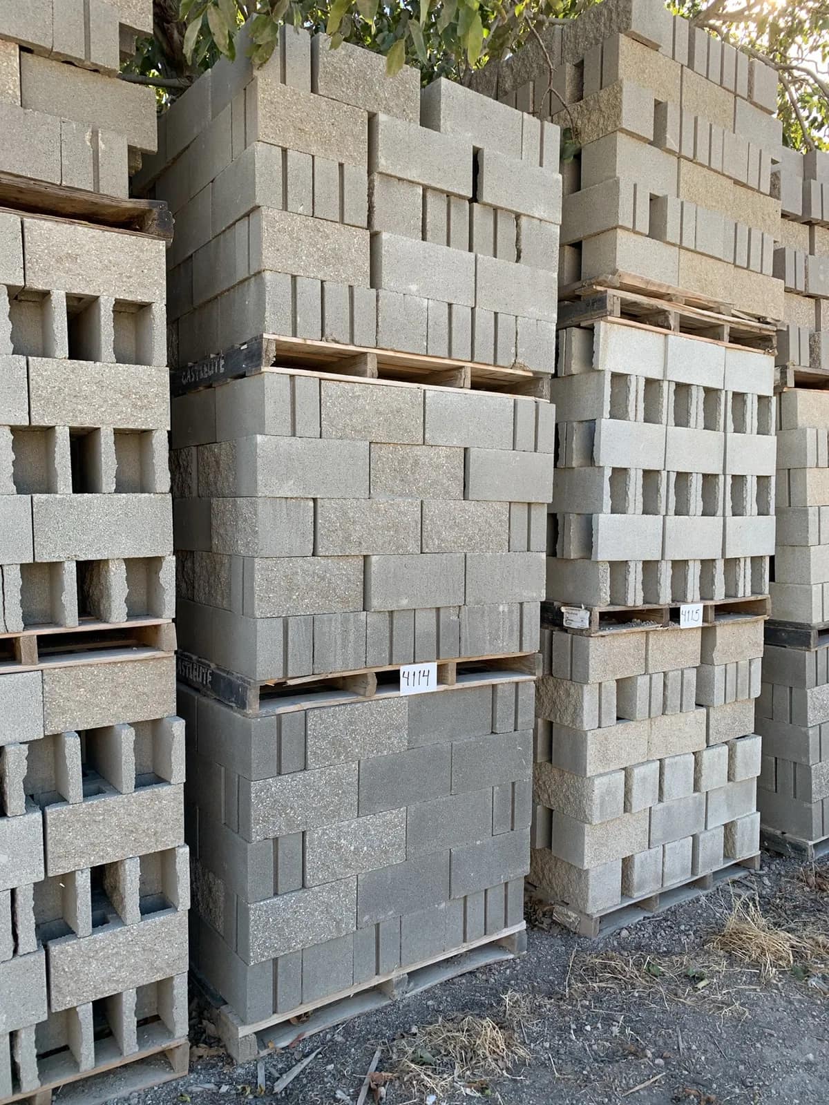 3-pallets-8x8x16-split-one-side-open-end-standard-gray-bdc94c