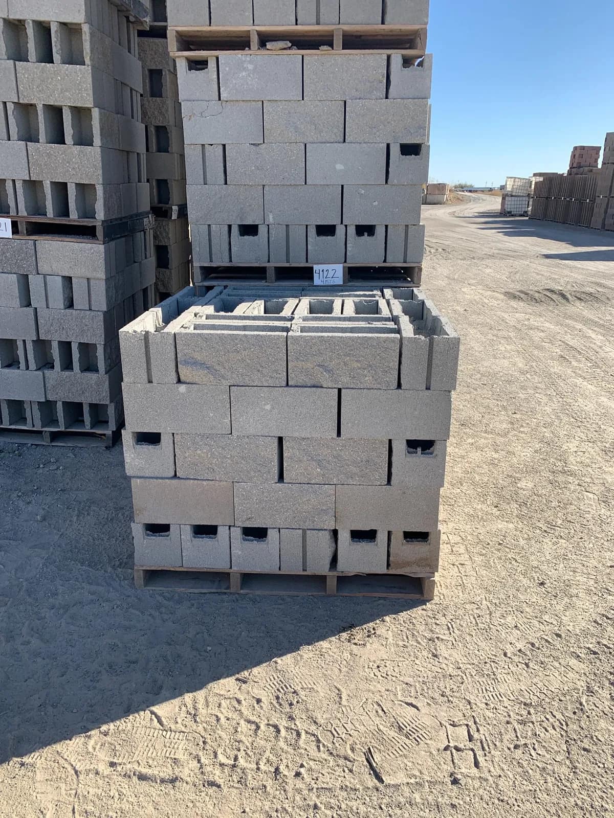 (4) Pallets 8x8x16 Split One Side Open End Standard Gray, photo 2 of 3