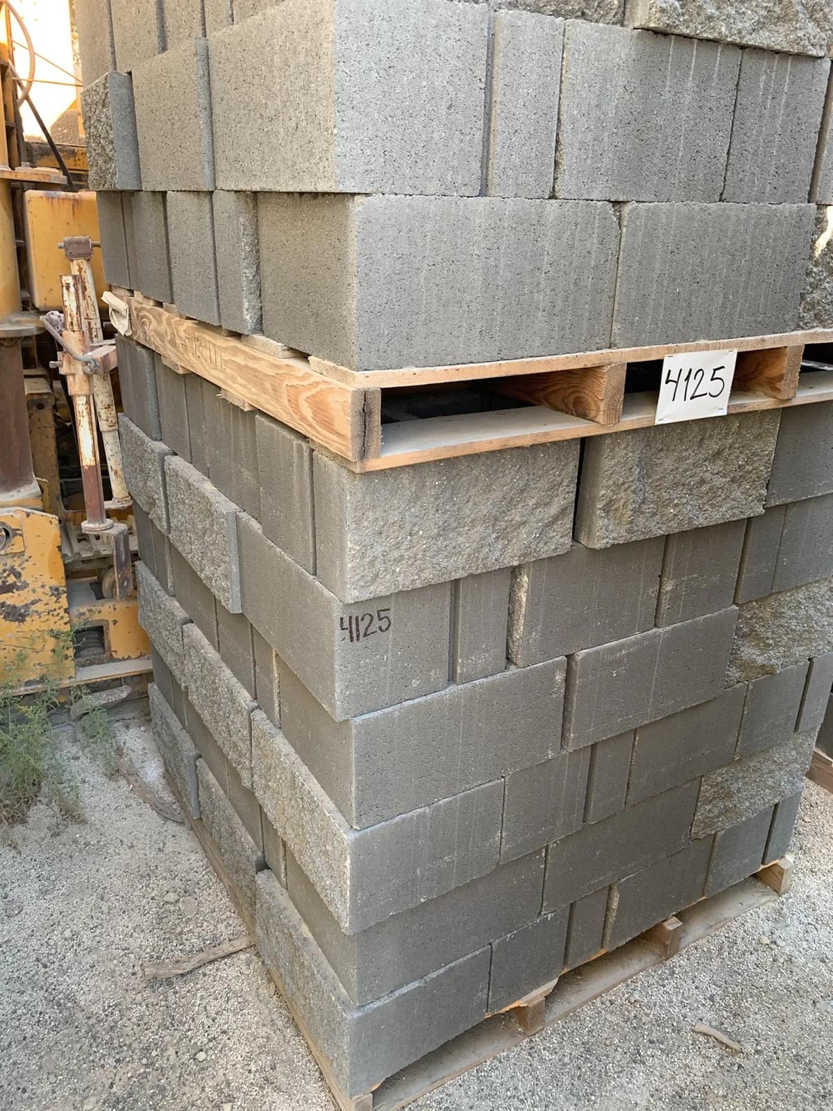 2-pallets-12x8x16-split-one-side-open-end-standard-charcoal-mulwrjzf