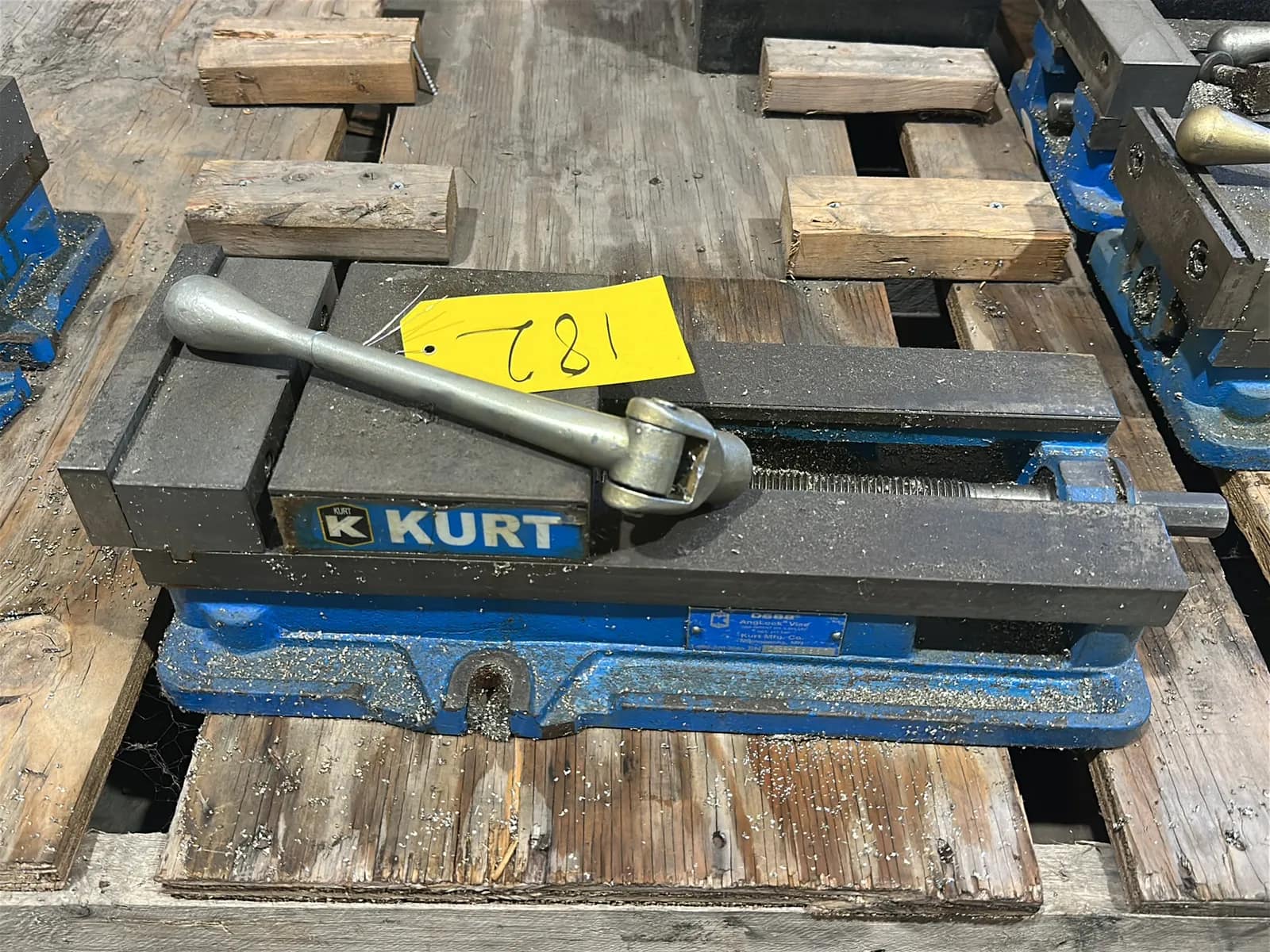 kurt-anglock-vise-15da9c