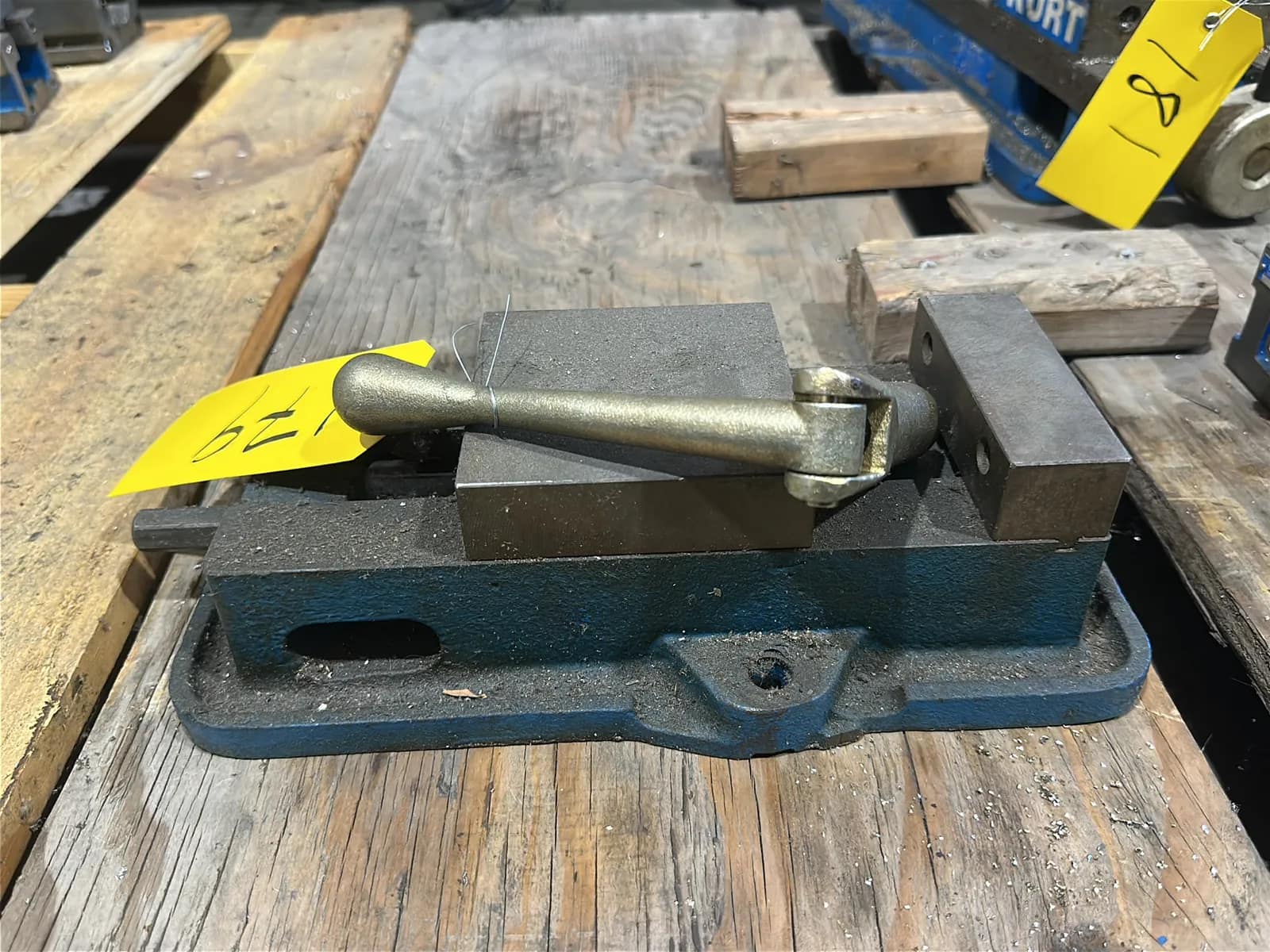 kurt-anglock-vise-1224fe