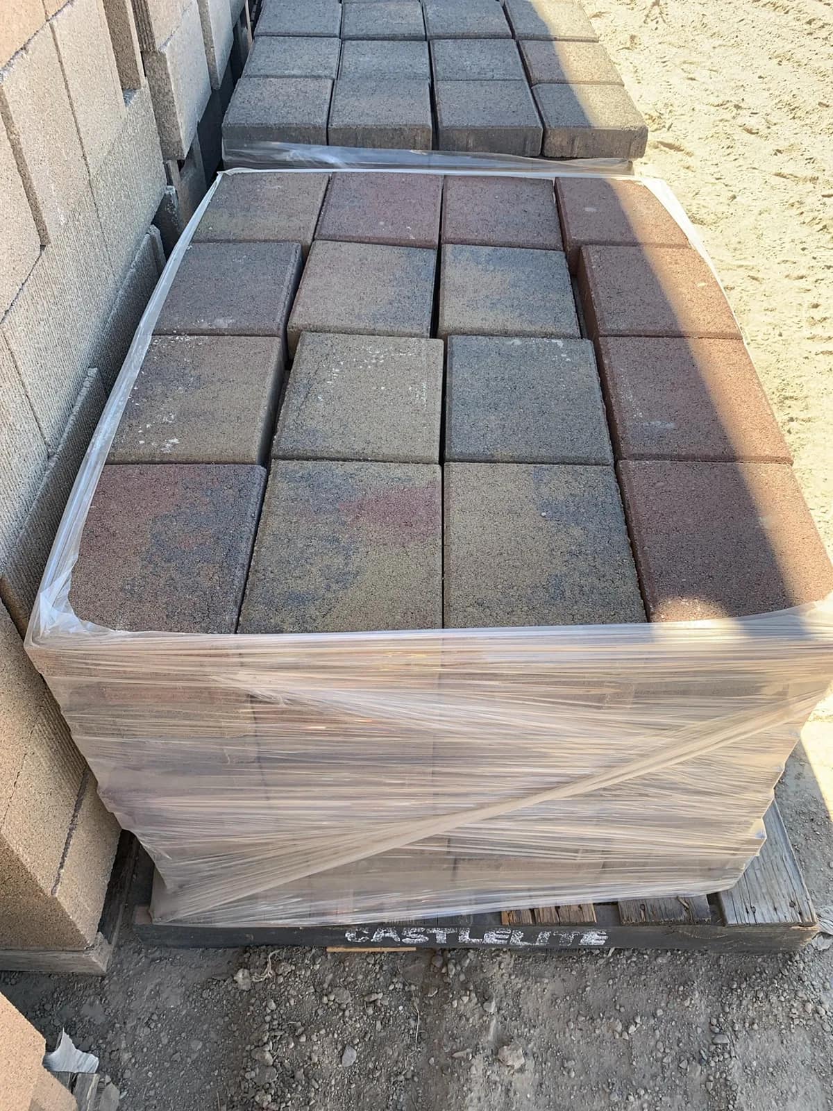 1-pallet-castle-stone-sonoma-blend-giant-pavers-1b2abf