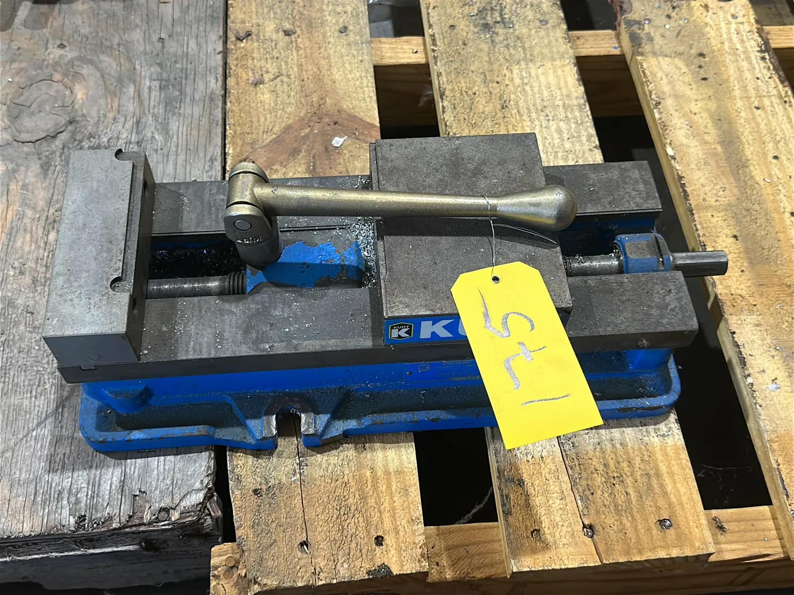 Kurt AngLock Vise, photo 2 of 4