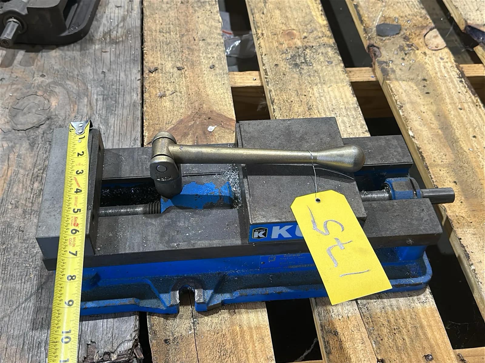 Kurt AngLock Vise, photo 3 of 4