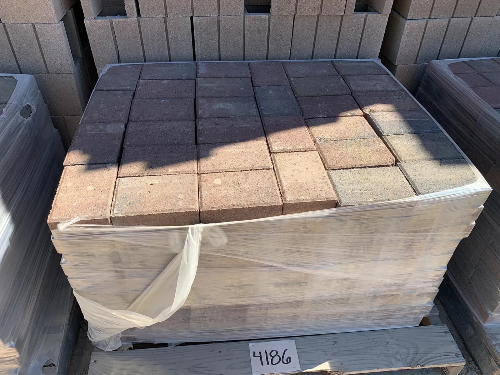1-pallet-castle-stone-sonoma-blend-rectangle-pavers-3391c2