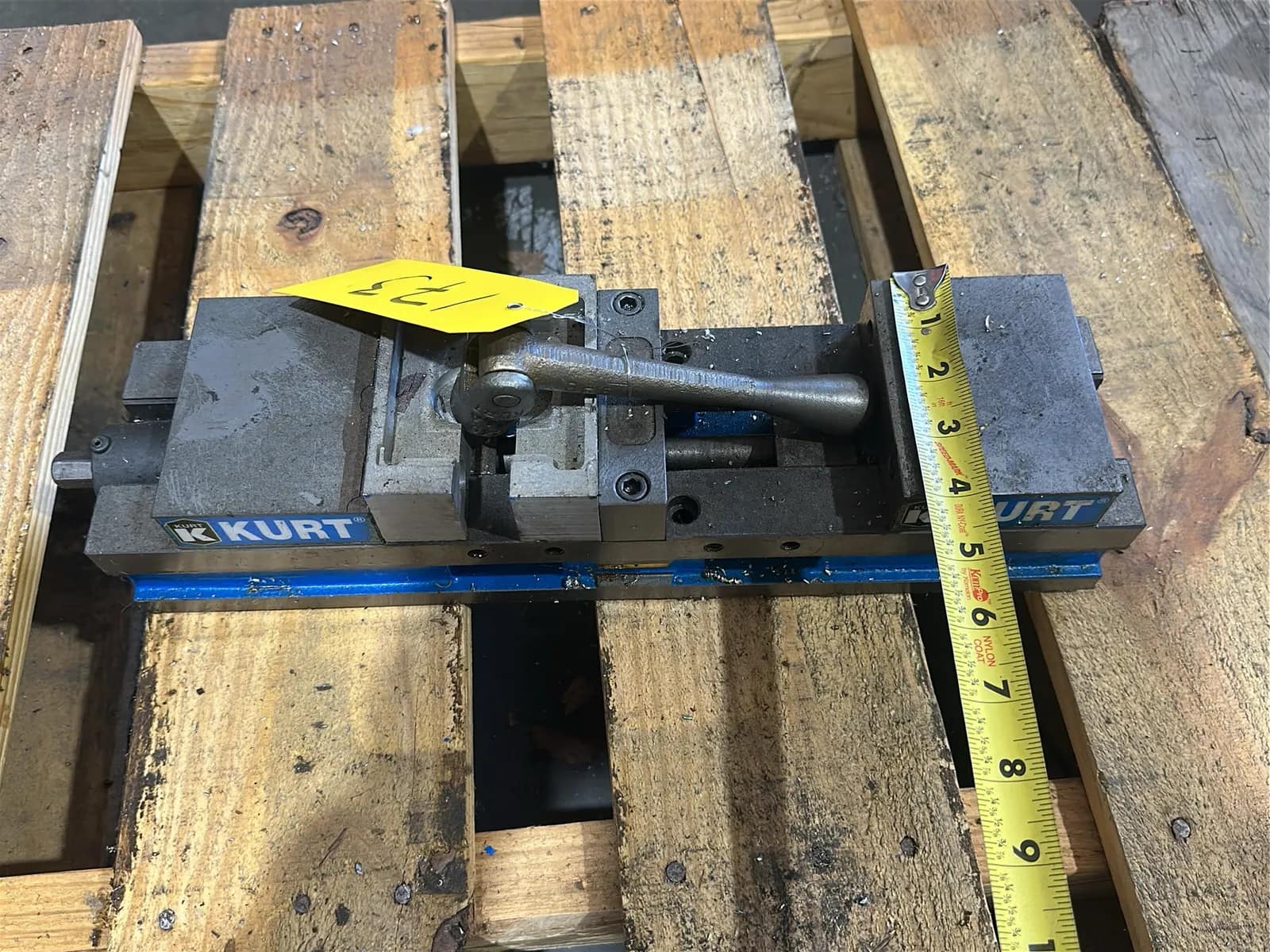 Kurt AngLock Vise, photo 3 of 4