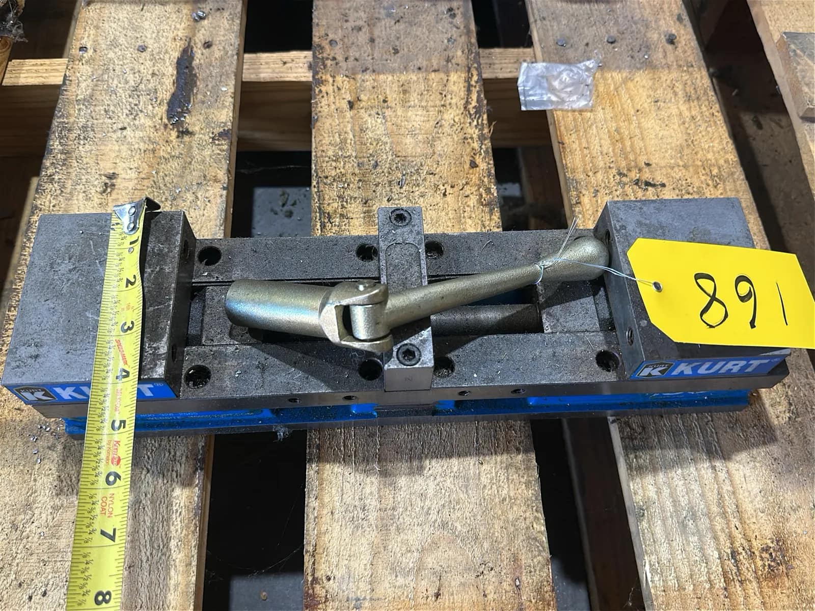 Kurt AngLock Vise, photo 3 of 4