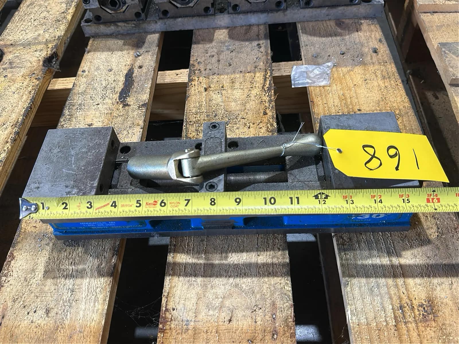 Kurt AngLock Vise, photo 4 of 4