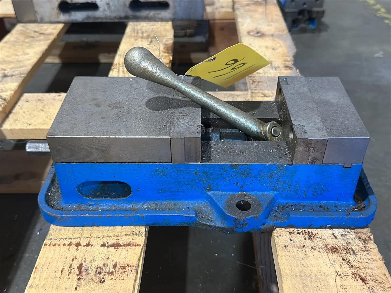 Kurt AngLock Vise, photo 1 of 4