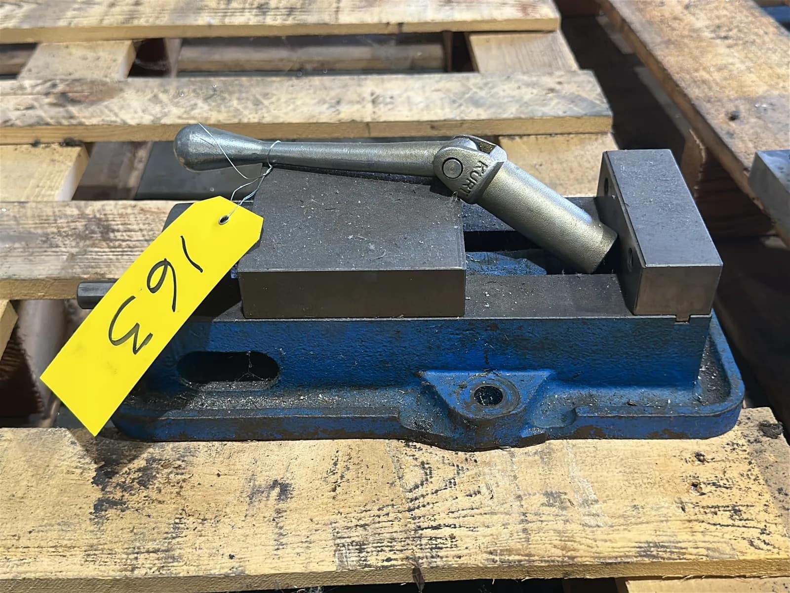 Kurt AngLock Vise, photo 1 of 4
