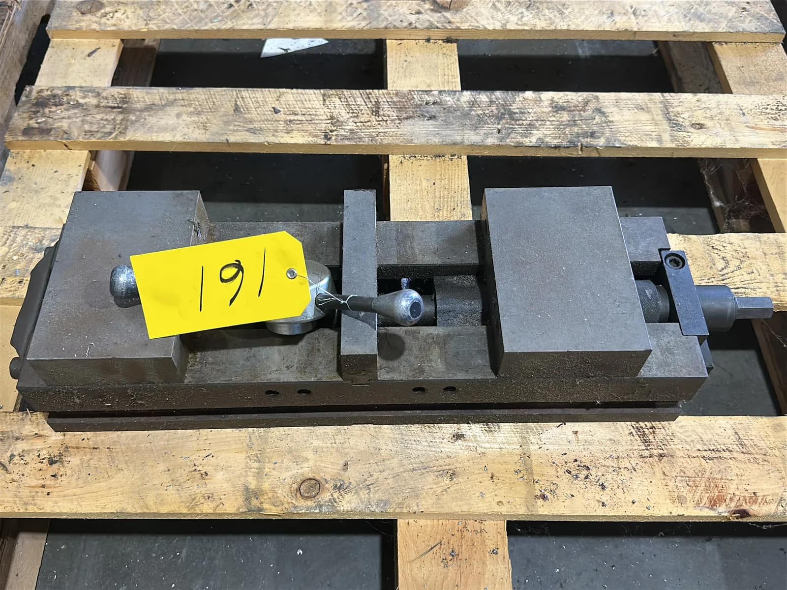 Machinist Vise, photo 2 of 4