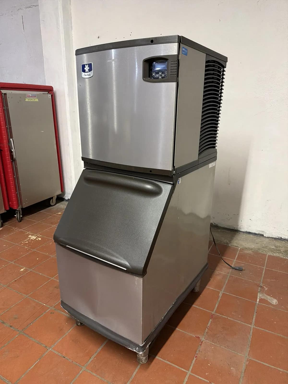 Manitowoc Ice Maker, photo 2 of 6